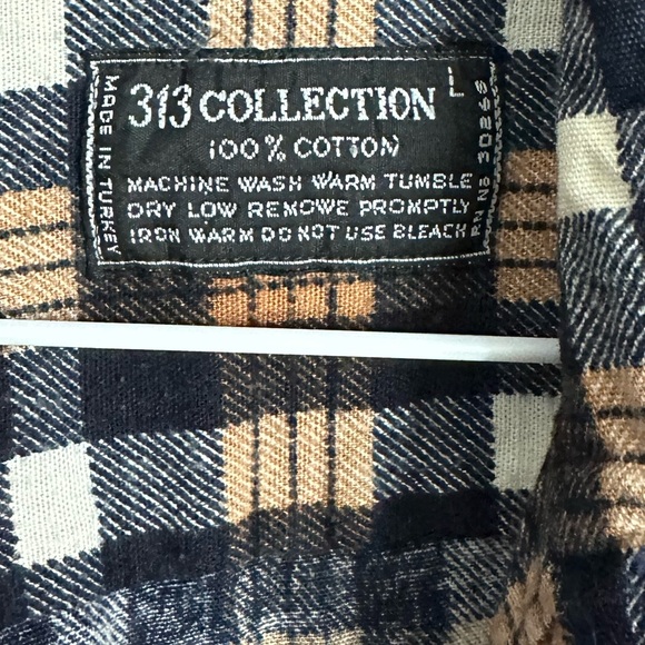 313 COLLECTION Men’s Flannel - Black and Tan - Picture 2 of 3